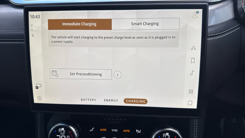 Jaguar F-Pace 2.0 P400e R-Dynamic SE 5dr Auto AWD Estate